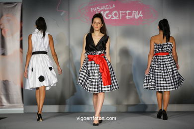 GLAMOUR A ESCENA. FASHION DESIGNER: IRENE MARQUEZ . RUNWAY FASHION OF YOUNG FASHION DESIGNER 2009 - VIGOFERIA