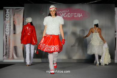 GARLIK & KAUTXO. DISEÑADOR: EDURNE IBÁÑEZ . PASARELA DE MODA JÓVENES DISEÑADORES 2009 - VIGOFERIA