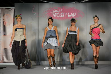 MIS JEANS. DISEÑADOR: RAQUEL BLANCO . PASARELA DE MODA JÓVENES DISEÑADORES 2009 - VIGOFERIA