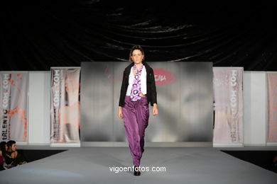 LUSCO FUSCO. FASHION DESIGNER: MARIEN RUIZ . RUNWAY FASHION OF YOUNG FASHION DESIGNER 2009 - VIGOFERIA