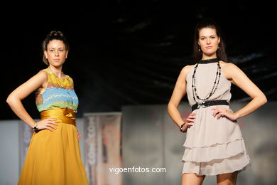 MADEMOISELLE MARIE. DISEÑADOR: CRISTINA LEÓN Y EMMA CALBÓ . PASARELA DE MODA JÓVENES DISEÑADORES 2009 - VIGOFERIA