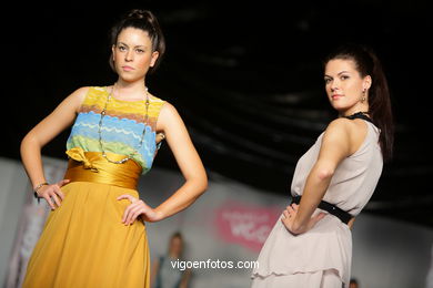 MADEMOISELLE MARIE. DISEÑADOR: CRISTINA LEÓN Y EMMA CALBÓ . PASARELA DE MODA JÓVENES DISEÑADORES 2009 - VIGOFERIA