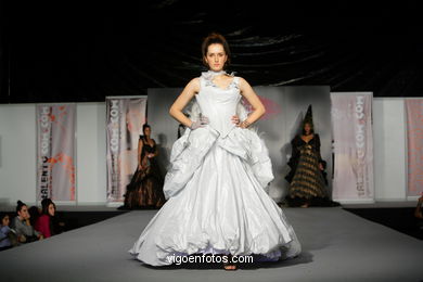 ETERNA MEDIEVAL. FASHION DESIGNER: RAFAEL FREITAS . RUNWAY FASHION OF YOUNG FASHION DESIGNER 2009 - VIGOFERIA