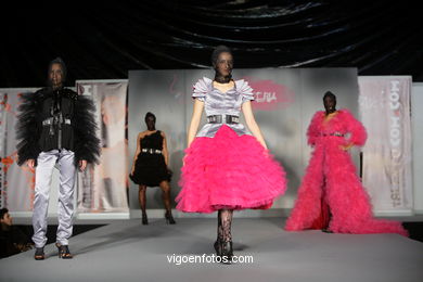 NEW LOOK. FASHION DESIGNER: KRISS ARIANA . RUNWAY FASHION OF YOUNG FASHION DESIGNER 2009 - VIGOFERIA