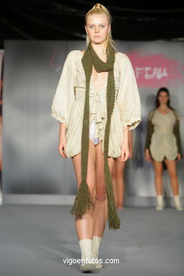 PRETÉRITO IMPERFECTO. FASHION DESIGNER: CELIA ALVAREZ . RUNWAY FASHION OF YOUNG FASHION DESIGNER 2009 - VIGOFERIA