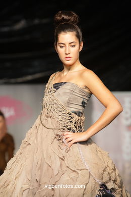 TINEIDAE. FASHION DESIGNER: MIRIAM HERNÁNDEZ Y JONE GONZÁLEZ . RUNWAY FASHION OF YOUNG FASHION DESIGNER 2009 - VIGOFERIA