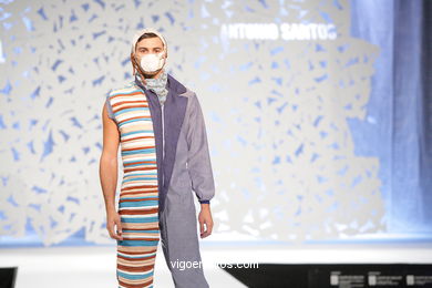 THE LITTLE BASTARD. FASHION DESIGNER: ANTONIO JAVIER SANTOS PÉREZ. RUNWAY FASHION OF YOUNG FASHION DESIGNER 2009