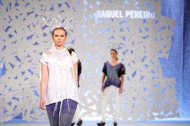 SEN IDENTIDADE. DISEÑADOR: RAQUEL PEREIRO LÓPEZ. PASARELA TESOIRA 2009 DE MODA NUEVOS CREADORES 2009