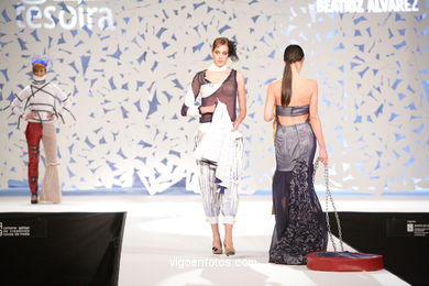 LA PERSISTENCIA DE LA MEMORIA. FASHION DESIGNER: BEATRIZ ÁLVAREZ VIEIRA. RUNWAY FASHION OF YOUNG FASHION DESIGNER 2009