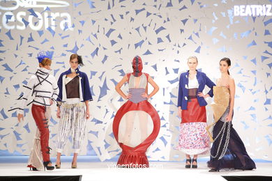 LA PERSISTENCIA DE LA MEMORIA. FASHION DESIGNER: BEATRIZ ÁLVAREZ VIEIRA. RUNWAY FASHION OF YOUNG FASHION DESIGNER 2009