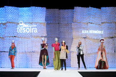 APOLLO 11. FASHION DESIGNER: ALBA BERMÚDEZ RIVERA. RUNWAY FASHION OF YOUNG FASHION DESIGNER 2010