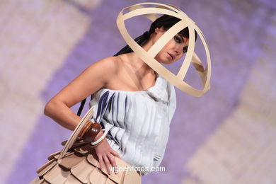 WE ARE. FASHION DESIGNER: DIANA DÍAZ SALGADO. RUNWAY FASHION OF YOUNG FASHION DESIGNER 2010