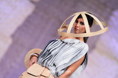 WE ARE. FASHION DESIGNER: DIANA DÍAZ SALGADO. RUNWAY FASHION OF YOUNG FASHION DESIGNER 2010