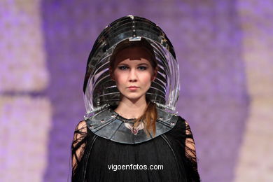 FUTURE-LOOKING BACK. FASHION DESIGNER: ISABEL PIÑAR FRAGA. RUNWAY FASHION OF YOUNG FASHION DESIGNER 2010