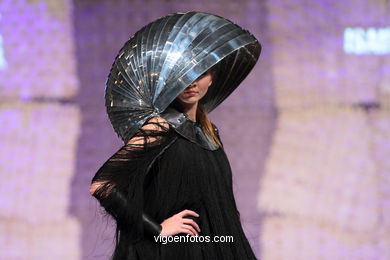 FUTURE-LOOKING BACK. FASHION DESIGNER: ISABEL PIÑAR FRAGA. RUNWAY FASHION OF YOUNG FASHION DESIGNER 2010