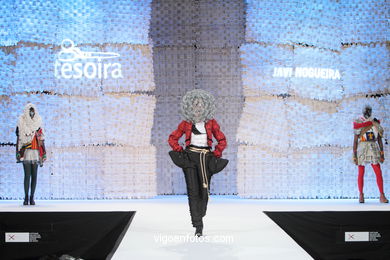 A ILUSORIA DEMENCIA DE JUANA I DE CASTELA. FASHION DESIGNER: FRANCISCO JAVIER NOGUEIRA LOIRA. RUNWAY FASHION OF YOUNG FASHION DESIGNER 2010