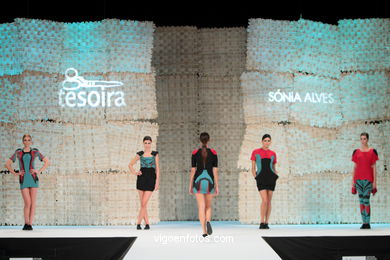 PEEP SHOW. CURSO DE DESIGN DE MODA - CITEX. DISEÑADOR: SONIA ALVES. PASARELA TESOIRA 2010 DE MODA NUEVOS CREADORES 2010