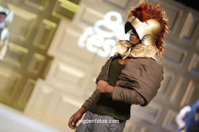 BEUYS (GÉNESIS) - MARCOS BARRA RODRÍGUEZ - RUNWAY FASHION OF YOUNG FASHION DESIGNER TESOIRA 2008