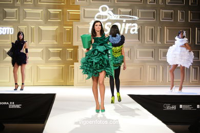 FASHION DESIGNER: O ARTE DA PAPIROFLEXIA - EVA SOTO CONDE. RUNWAY FASHION OF YOUNG FASHION DESIGNER TESOIRA 2008