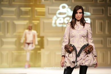 FASHION: A MENTE DEMENTE DE SEVÉRINE SÉRIZY - MÓNICA BASTÓN PAZ - RUNWAY FASHION OF YOUNG FASHION DESIGNER TESOIRA 2008