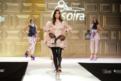 MODA: A MENTE DEMENTE DE SEVÉRINE SÉRIZY - MÓNICA BASTÓN PAZ - TESOIRA 2008. PASARELA DE MODA