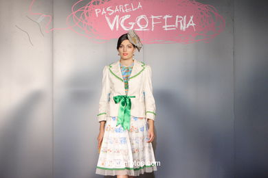 FASHION COLLECTION OF SILVIA GONZALEZ GUERRA - RUNWAY FASHION OF YOUNG FASHION DESIGNER 2007 - VIGOFERIA