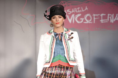 FASHION COLLECTION OF SILVIA GONZALEZ GUERRA - RUNWAY FASHION OF YOUNG FASHION DESIGNER 2007 - VIGOFERIA