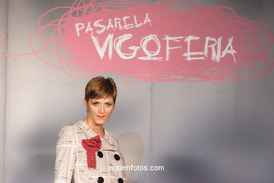 COLECCIÓN DE MODA DE NAHIA IRIARTE OZkARIZ - PASARELA DE MODA JÓVENES DISEÑADORES 2007 - VIGOFERIA