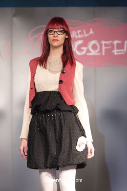 FASHION COLLECTION OF NAHIA IRIARTE OZkARIZ - RUNWAY FASHION OF YOUNG FASHION DESIGNER 2007 - VIGOFERIA