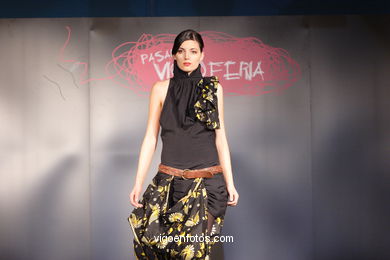 FASHION COLLECTION OF GRUPO ATELIER DES MILLE COLLINES - RUNWAY FASHION OF YOUNG FASHION DESIGNER 2007 - VIGOFERIA