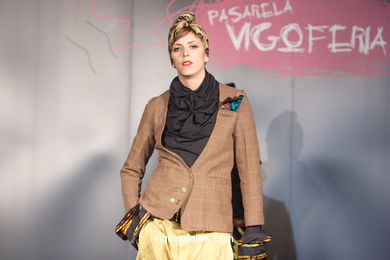 FASHION COLLECTION OF GRUPO ATELIER DES MILLE COLLINES - RUNWAY FASHION OF YOUNG FASHION DESIGNER 2007 - VIGOFERIA