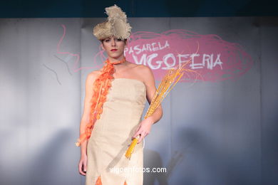 FASHION COLLECTION OF NOEMI GONZALEZ - RUNWAY FASHION OF YOUNG FASHION DESIGNER 2007 - VIGOFERIA