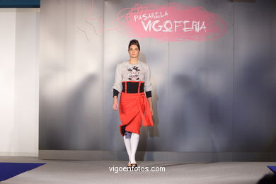 COLECCIÓN DE MODA DE ALBERTO NEVES - PASARELA DE MODA JÓVENES DISEÑADORES 2007 - VIGOFERIA