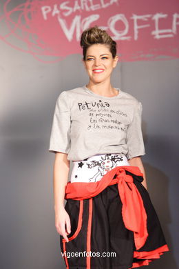 FASHION COLLECTION OF ALBERTO NEVES - RUNWAY FASHION OF YOUNG FASHION DESIGNER 2007 - VIGOFERIA