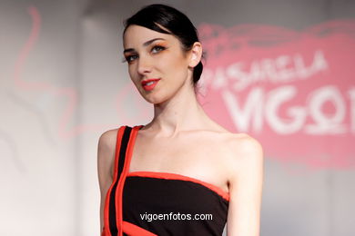 FASHION COLLECTION OF ALBERTO NEVES - RUNWAY FASHION OF YOUNG FASHION DESIGNER 2007 - VIGOFERIA