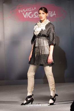 FASHION COLLECTION OF EDURNE IBAÑEZ HUARTE - RUNWAY FASHION OF YOUNG FASHION DESIGNER 2007 - VIGOFERIA