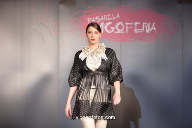 COLECCIÓN DE MODA DE EDURNE IBAÑEZ HUARTE - PASARELA DE MODA JÓVENES DISEÑADORES 2007 - VIGOFERIA