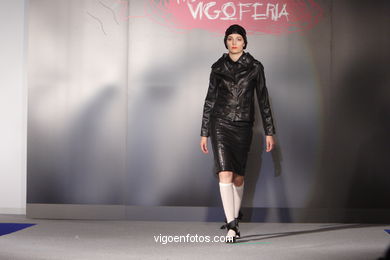 COLECCIÓN DE MODA DE EDURNE IBAÑEZ HUARTE - PASARELA DE MODA JÓVENES DISEÑADORES 2007 - VIGOFERIA