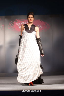 COLECCIÓN DE MODA DE ARELI EGÍA - PASARELA DE MODA JÓVENES DISEÑADORES 2007 - VIGOFERIA