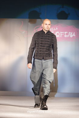 COLECCIÓN DE MODA DE JACOBO CAMPOS - PASARELA DE MODA JÓVENES DISEÑADORES 2007 - VIGOFERIA