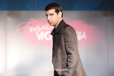 FASHION COLLECTION OF JACOBO CAMPOS - RUNWAY FASHION OF YOUNG FASHION DESIGNER 2007 - VIGOFERIA