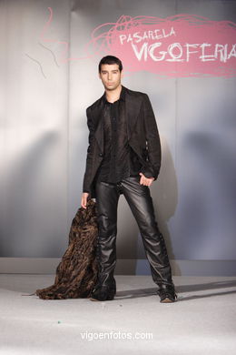 FASHION COLLECTION OF JACOBO CAMPOS - RUNWAY FASHION OF YOUNG FASHION DESIGNER 2007 - VIGOFERIA