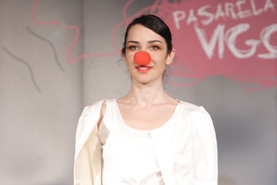 COLECCIÓN DE MODA DE TESSA PUJADAS - PASARELA DE MODA JÓVENES DISEÑADORES 2007 - VIGOFERIA