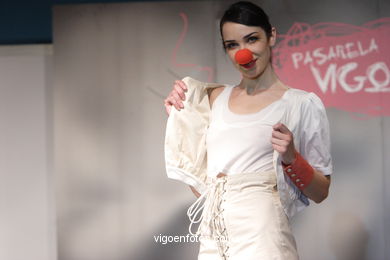 COLECCIÓN DE MODA DE TESSA PUJADAS - PASARELA DE MODA JÓVENES DISEÑADORES 2007 - VIGOFERIA