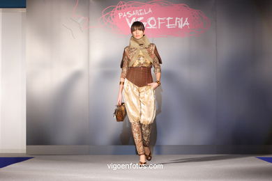 COLECCIÓN DE MODA DE GRUPO CHIHUAHUA - PASARELA DE MODA JÓVENES DISEÑADORES 2007 - VIGOFERIA