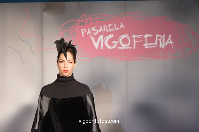 FASHION COLLECTION OF CRISTINA HERNANDEZ - RUNWAY FASHION OF YOUNG FASHION DESIGNER 2007 - VIGOFERIA