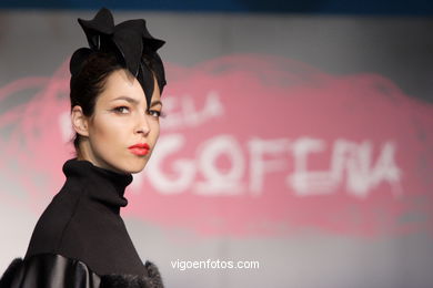 FASHION COLLECTION OF CRISTINA HERNANDEZ - RUNWAY FASHION OF YOUNG FASHION DESIGNER 2007 - VIGOFERIA