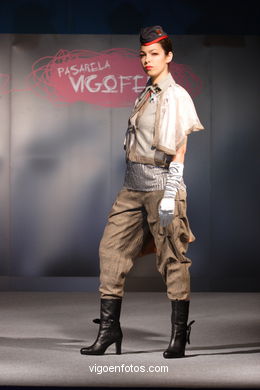 FASHION COLLECTION OF VICKY AVACA - RUNWAY FASHION OF YOUNG FASHION DESIGNER 2007 - VIGOFERIA