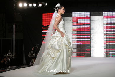 NOIVAS. SPOSA NOIVAS 2010. VESTIDOS DE NOIVA. PROTOCOLO NOIVOS. VIGOBODAS