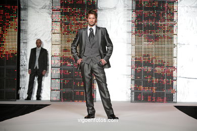 TRAJES DE NOVIO BOXER. MODA HOMBRE 2010. VIGOBODAS